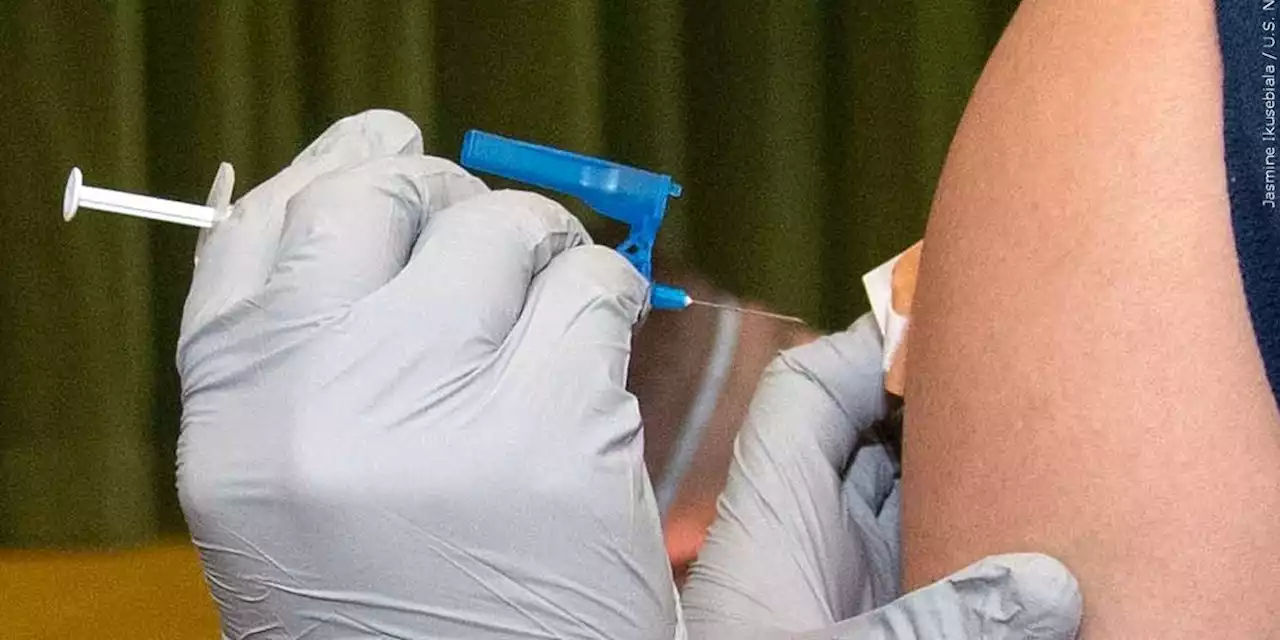 Congress set to rescind COVID-19 vaccine mandate for troops