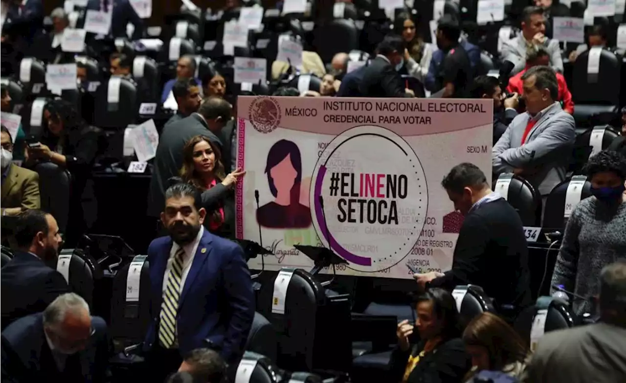 Cámara de Diputados desecha reforma constitucional en materia electoral de AMLO