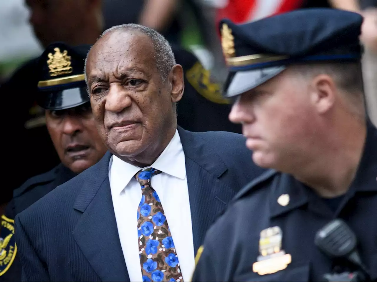 Bill Cosby, NBC, studio face new sex abuse lawsuit from 5 in New York