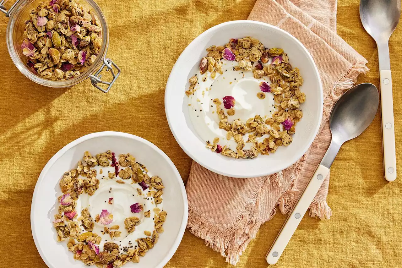 The Fastest, Easiest Granola Skips One Very Key Ingredient