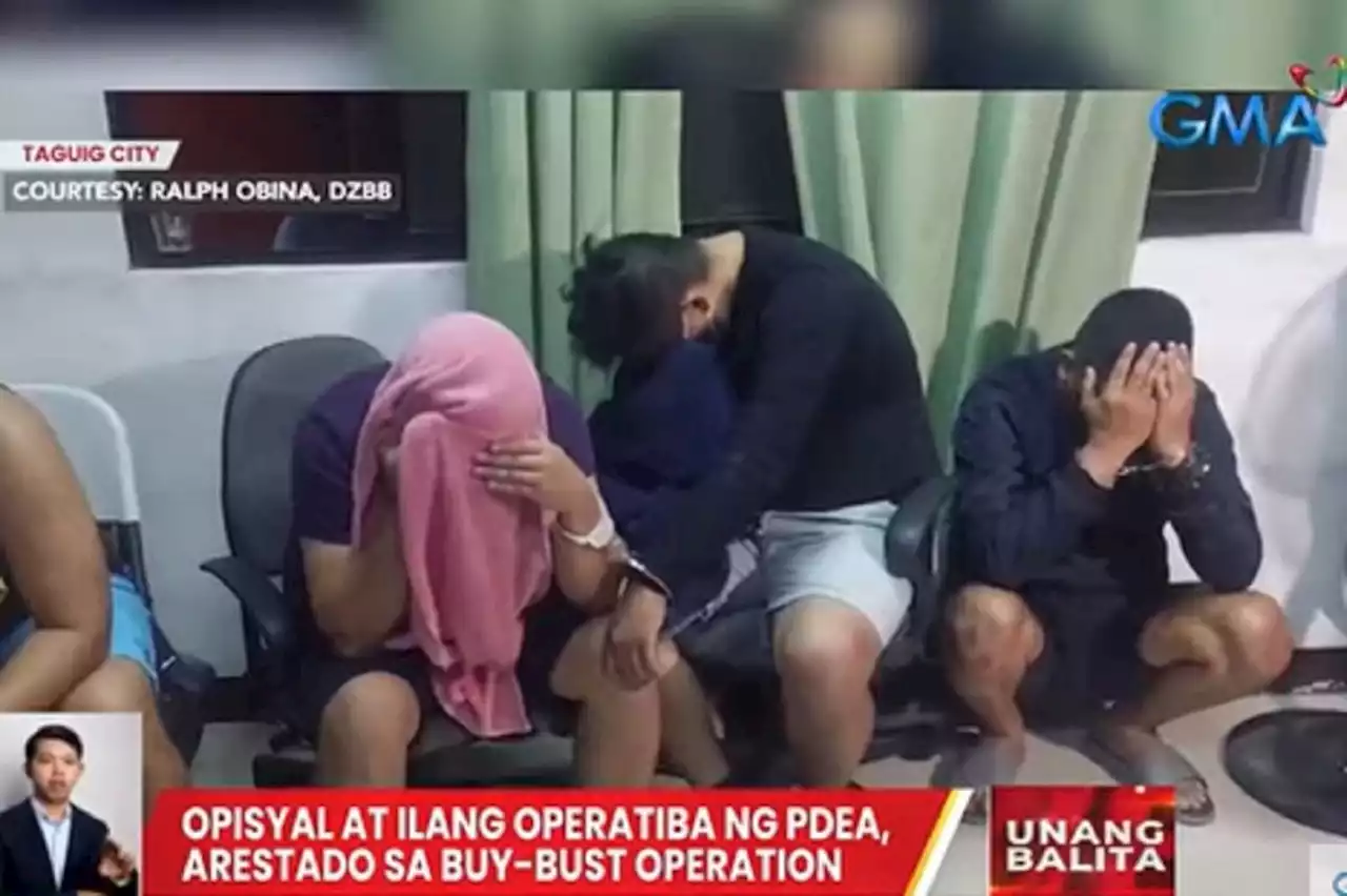 Opisyal at 2 operatiba ng PDEA, arestado sa Taguig buy-bust operation