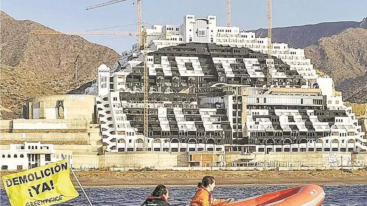 Algarrobico: el Supremo decide este miércoles si procede ordenar su demolición