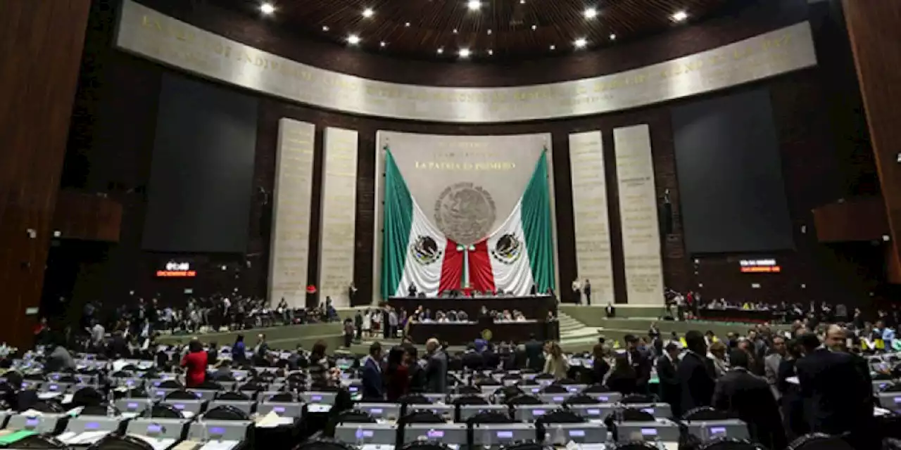 Morena en San Lázaro aprueba Plan B de AMLO en materia electoral; pasa al Senado