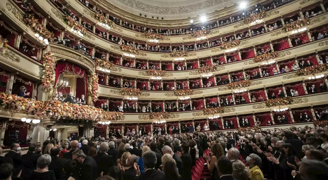 Prima alla Scala con il Boris Godunov. Presenti Mattarella, Meloni e Von der Leyen