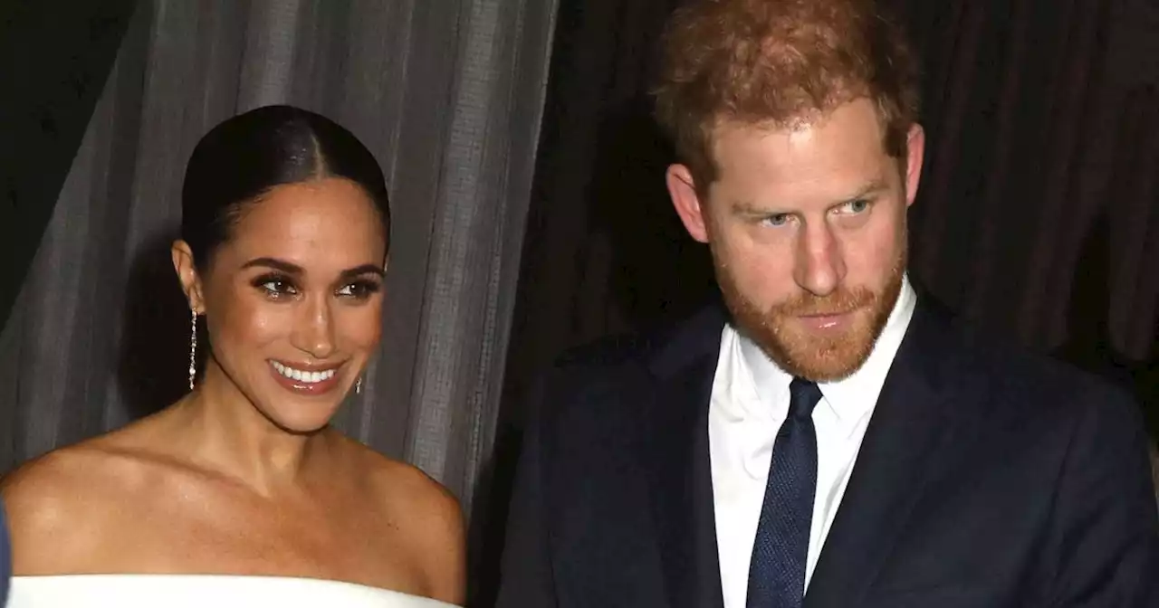 Pendant que Buckingham Palace tremble, Meghan et Harry reçoivent un prix «antiracisme» à New York