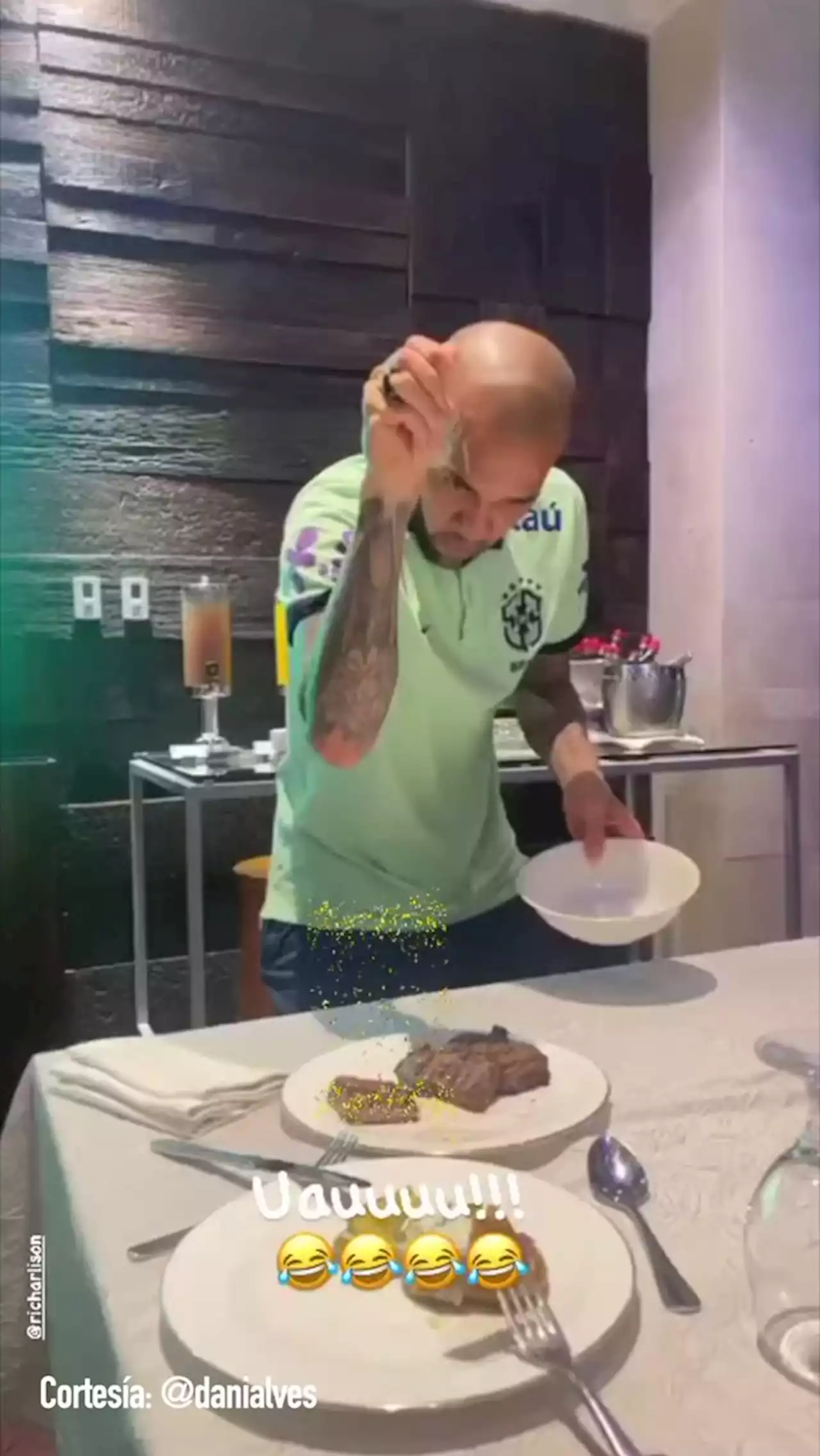 Dani Alves cocina el éxito en el Mundial de Qatar 2022