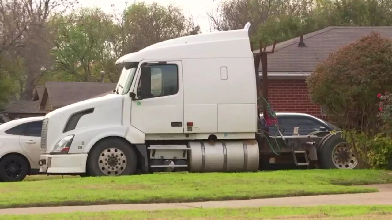 Dallas Proposes Oversized Vehicle Regulations