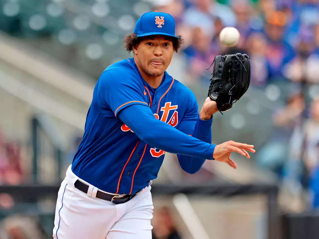 Phillies Agree to 4-Year Deal With Mets Free Agent Taijuan Walker, Source Says