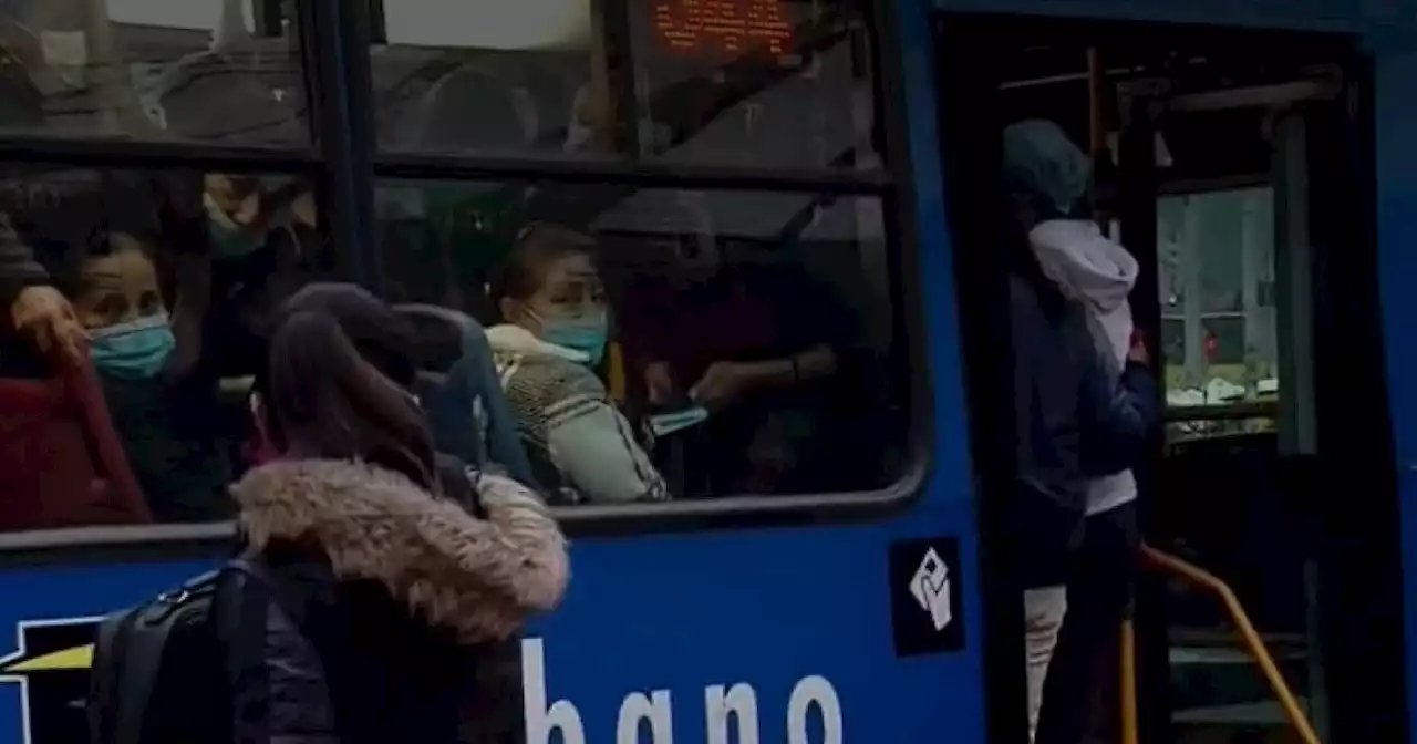 Drama de usuarios del SITP para abordar un bus: 'A veces toca esperar hasta hora y media'