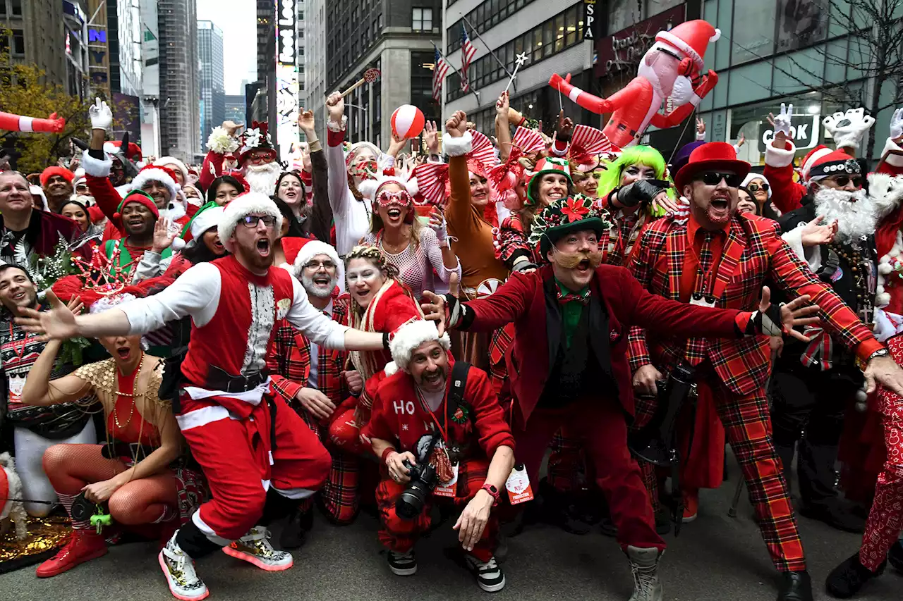 SantaCon NYC 2022 to unleash drunk Kris Kringles this weekend