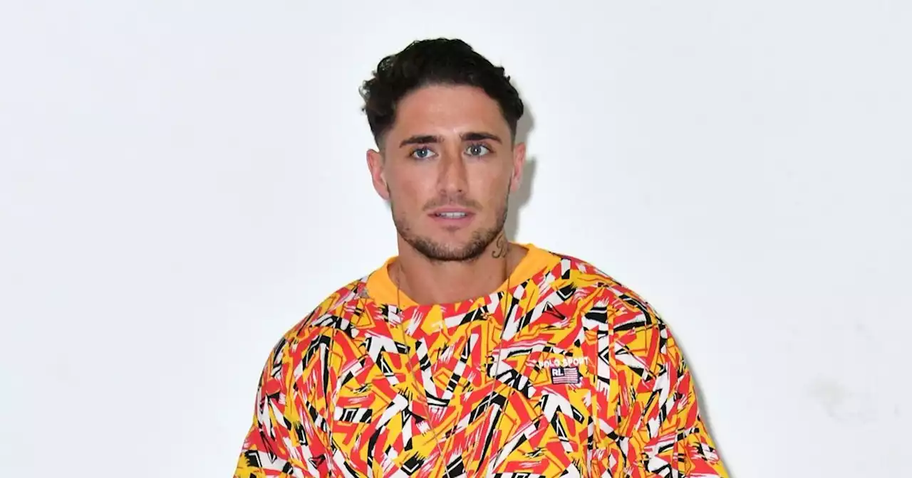 Stephen Bear ‘locked girlfriend out of room while sleeping with someone else’