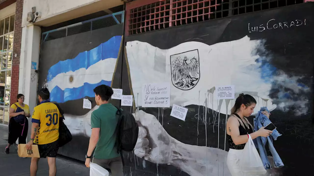 El GCBA subasta un edificio público de Balvanera en el que los vecinos pedían un polideportivo | El destino del inmueble de Córdoba 2222