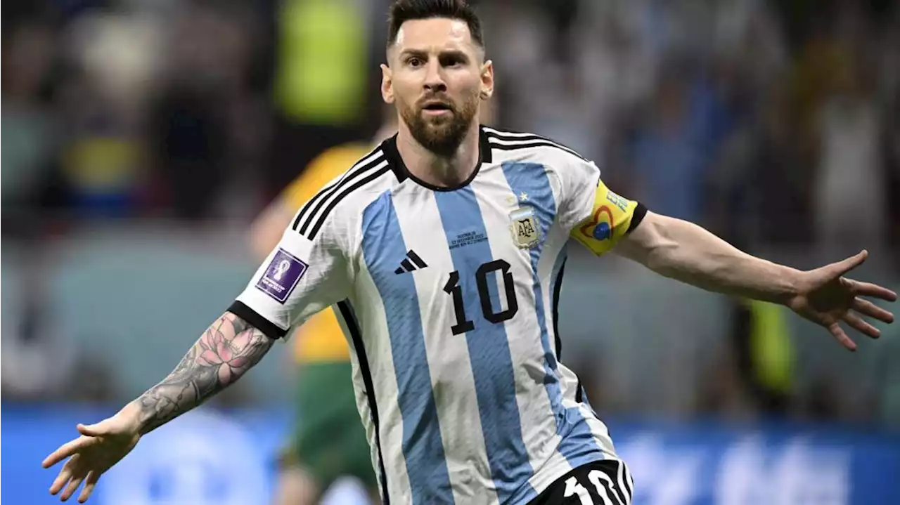 El emotivo festejo de Lionel Messi tras cumplir 1000 partidos como profesional