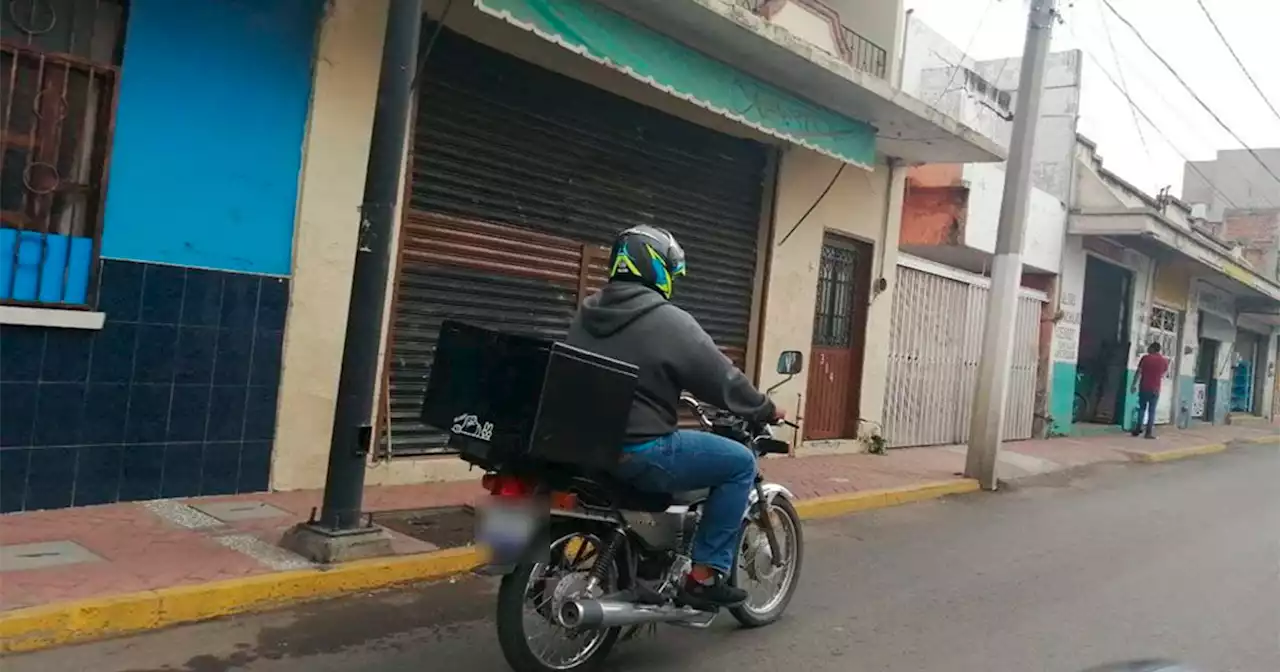 Negocio de motoenvíos en Salamanca cierra por extorsiones y amenazas