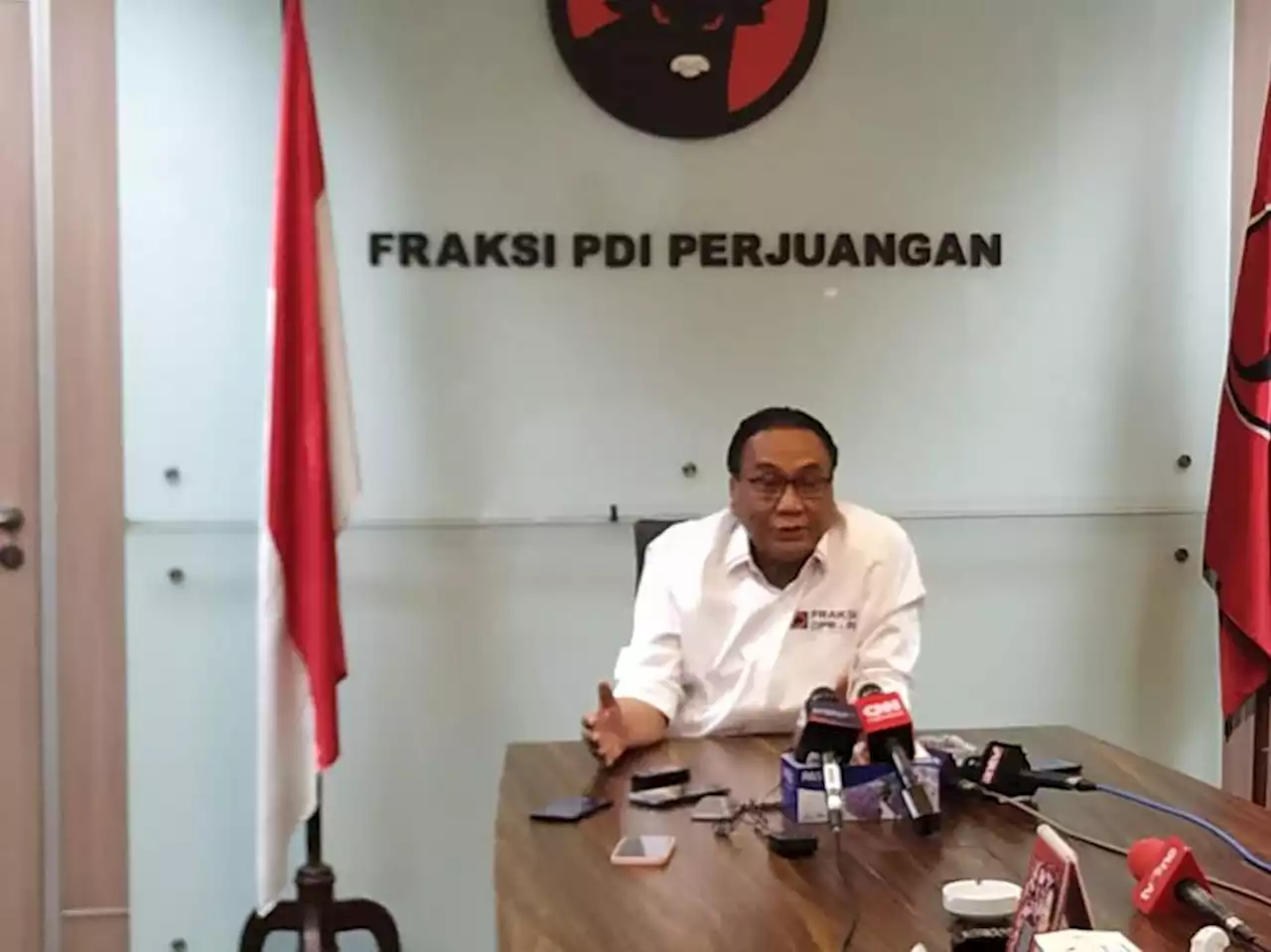 Utut Disebut dalam Kasus Unila, Bambang Pacul: Bantu Anak Keluarga tak Mampu |Republika Online