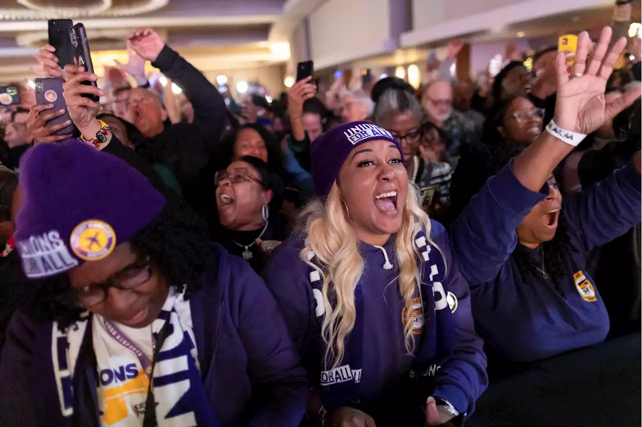 Raphael Warnock claims victory in Georgia giving Democrats outright majority in US Senate