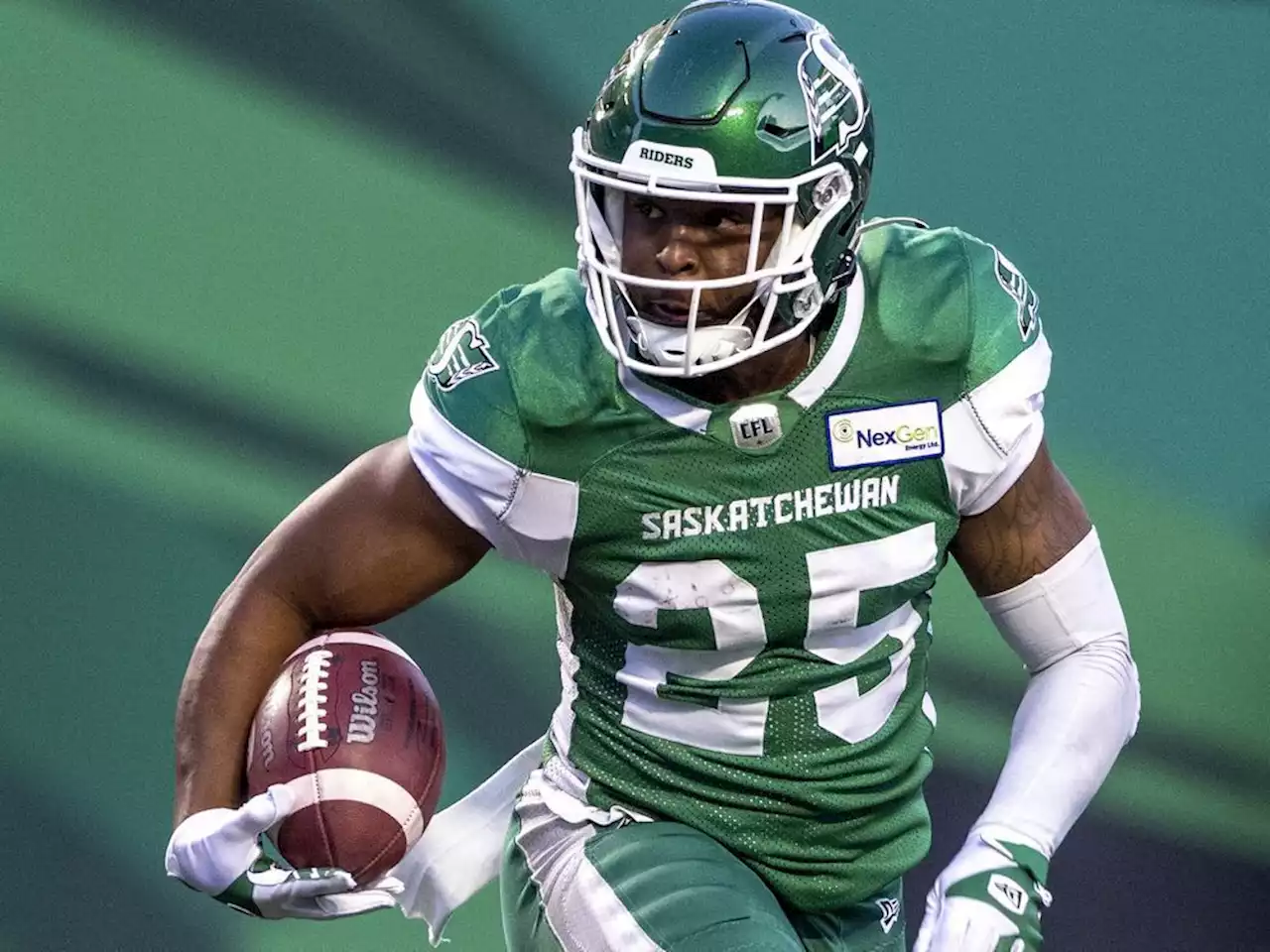 Jamal Morrow signs new deal with Saskatchewan Roughriders