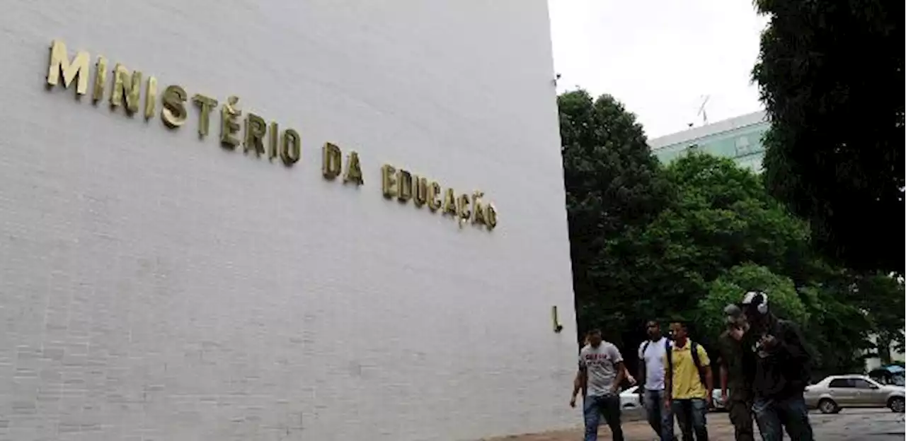 Transição de Lula critica gestão de Bolsonaro e cita 'apagão' em Educação