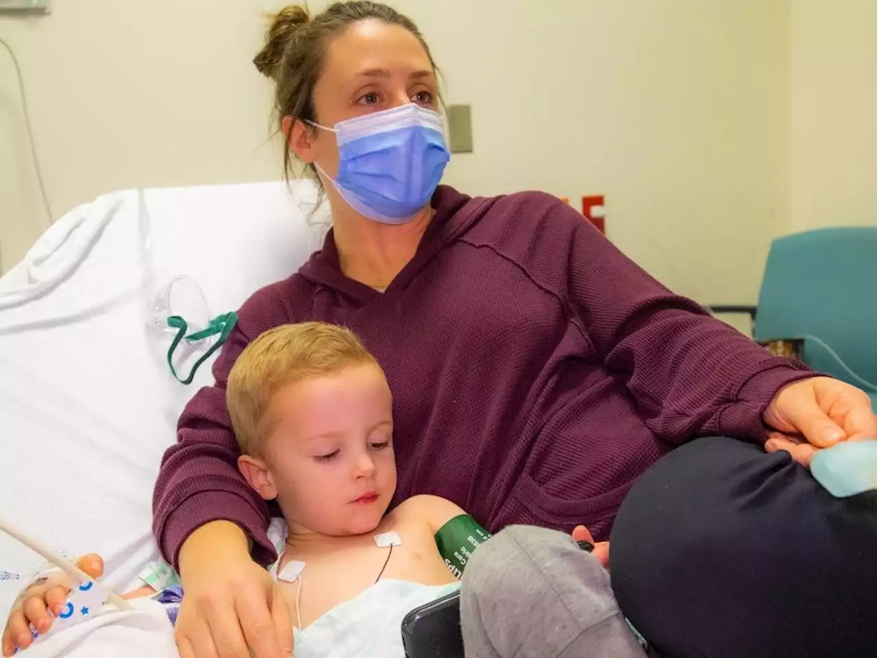 Inside a packed B.C. Children's Hospital: How kids, parents and staff are coping amidst virus surge