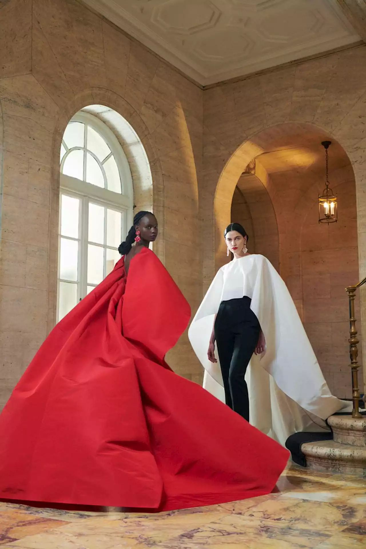 Carolina Herrera Pre-Fall 2023 Collection