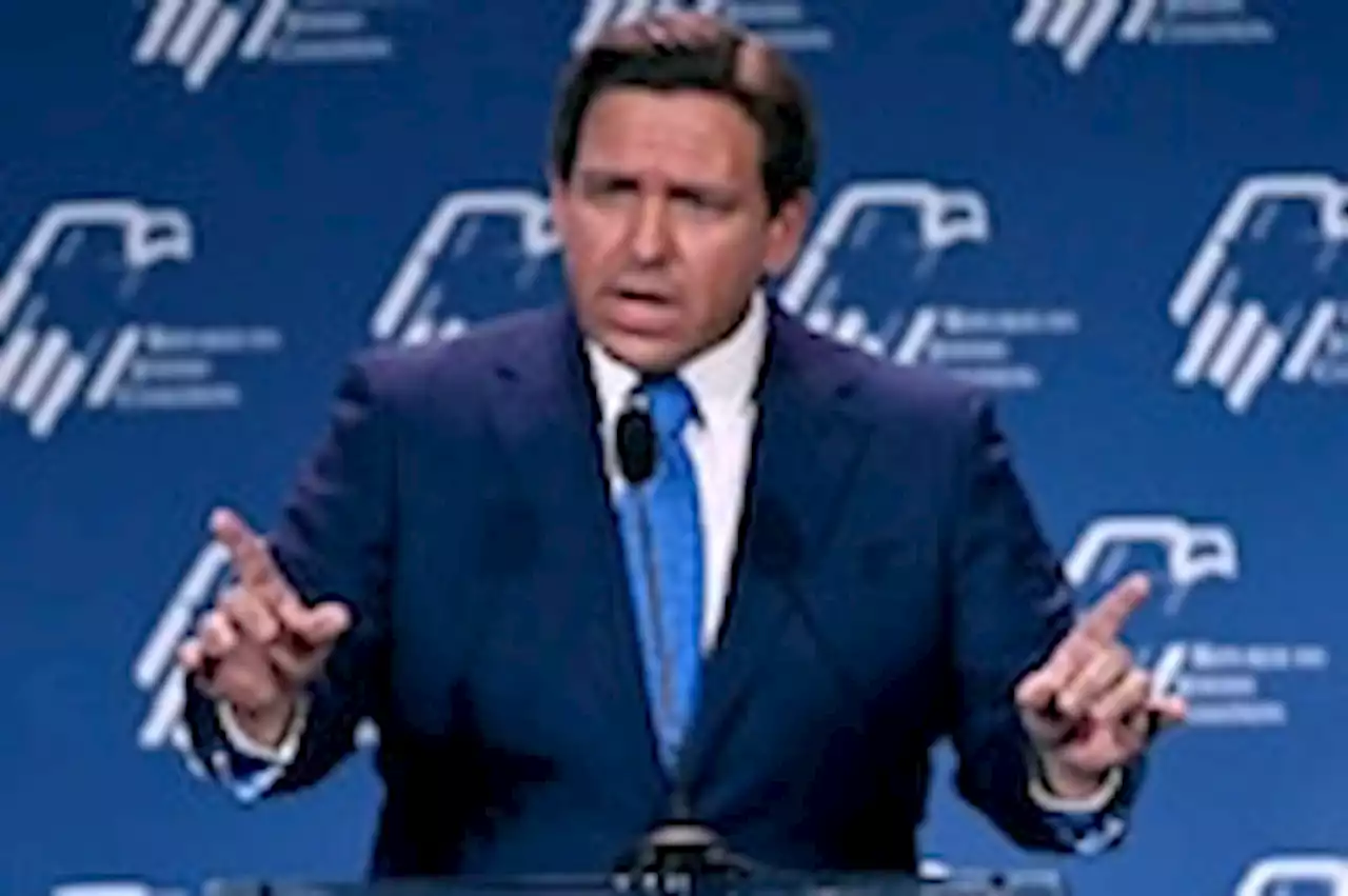 DeSantis to huddle with donors after thumping reelection victory