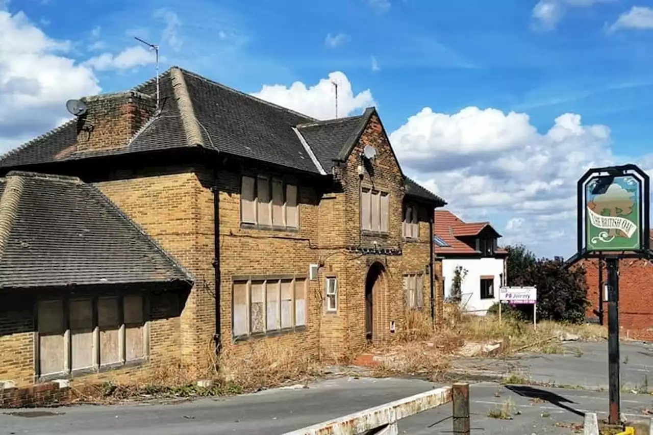 Look inside the abandoned Wakefield pub that was once an incredible local hotspot