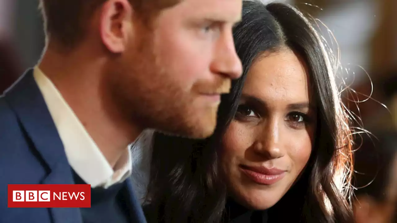 Como Harry e Meghan ganham dinheiro após deixarem cargos na família real britânica - BBC News Brasil