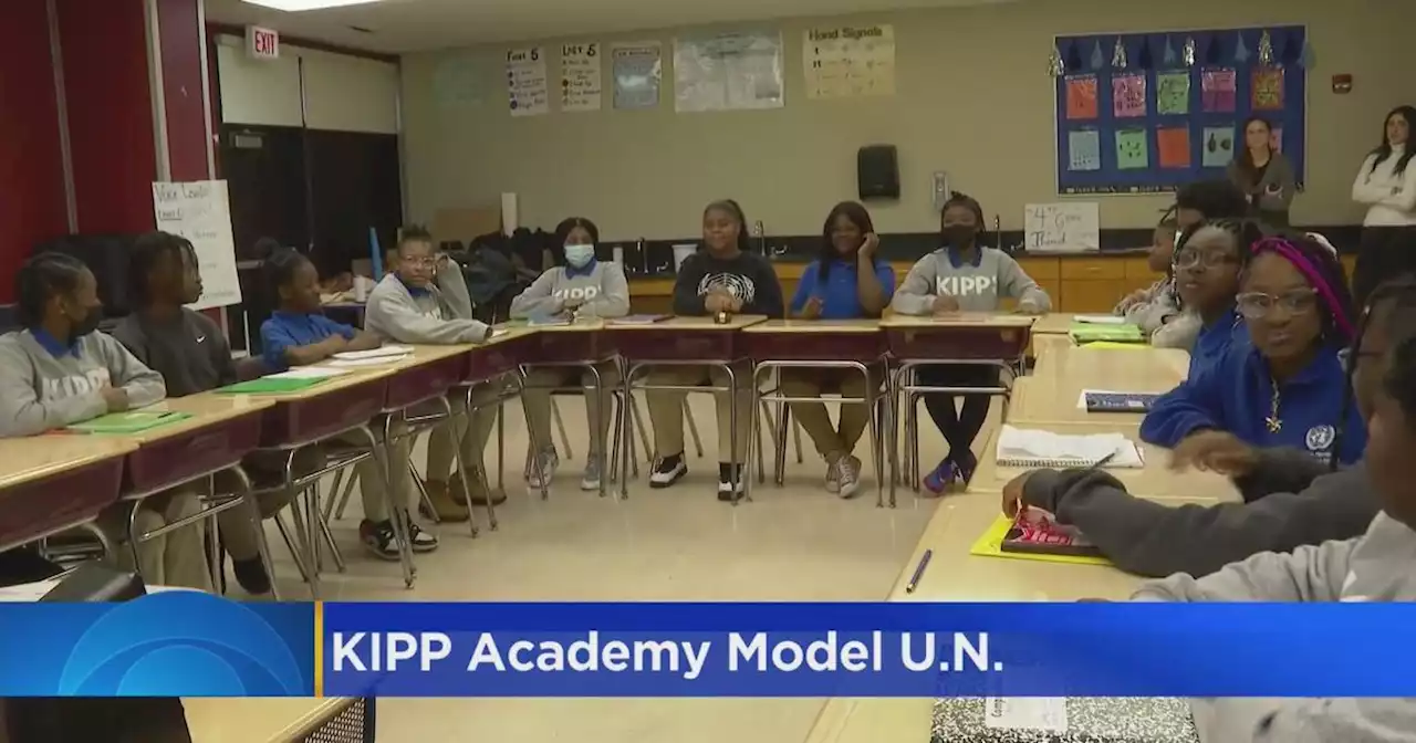 'Finding your voice': Chicago students learn to be leaders for the Model UN Conference