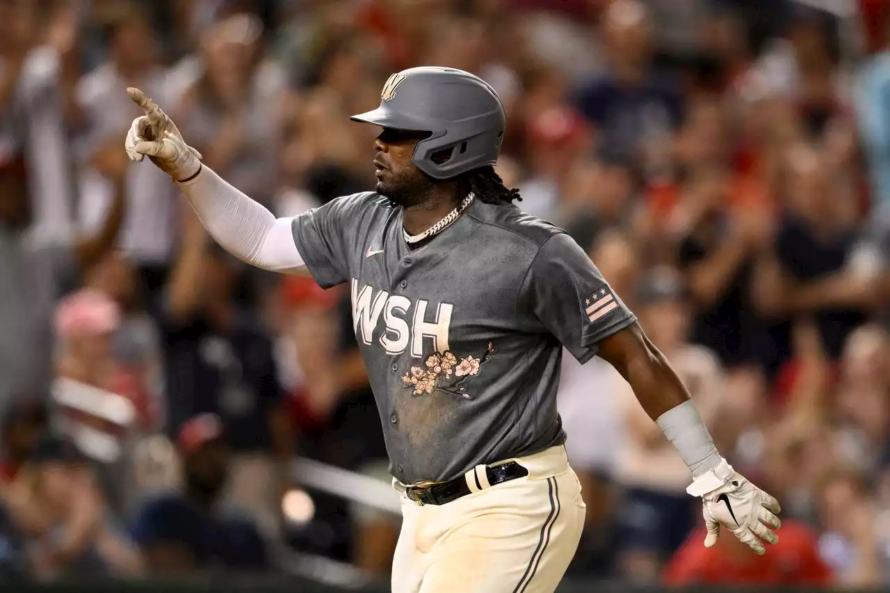 Guardians sign Josh Bell: This is exactly the kind of move a contender should make – Terry Pluto