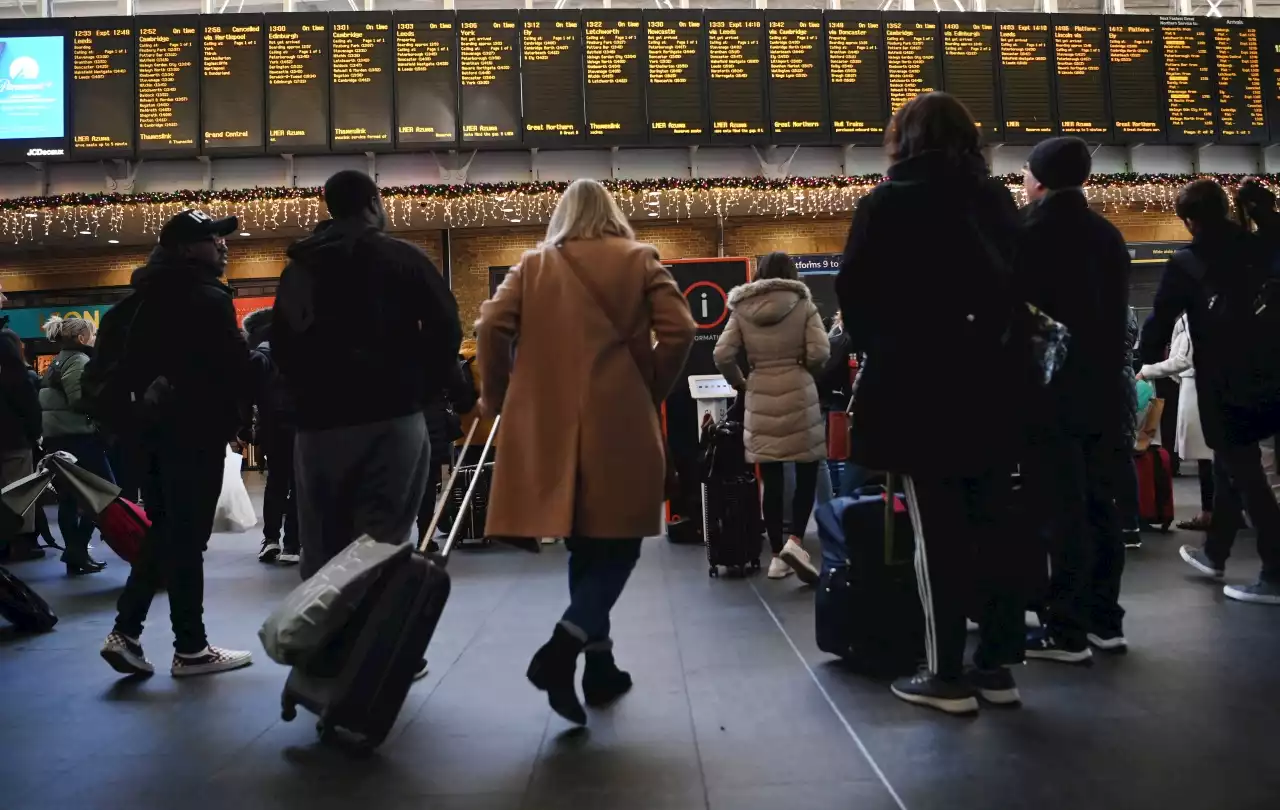 Newsdeck: UK rail strikes to go ahead as scheduled – trade union