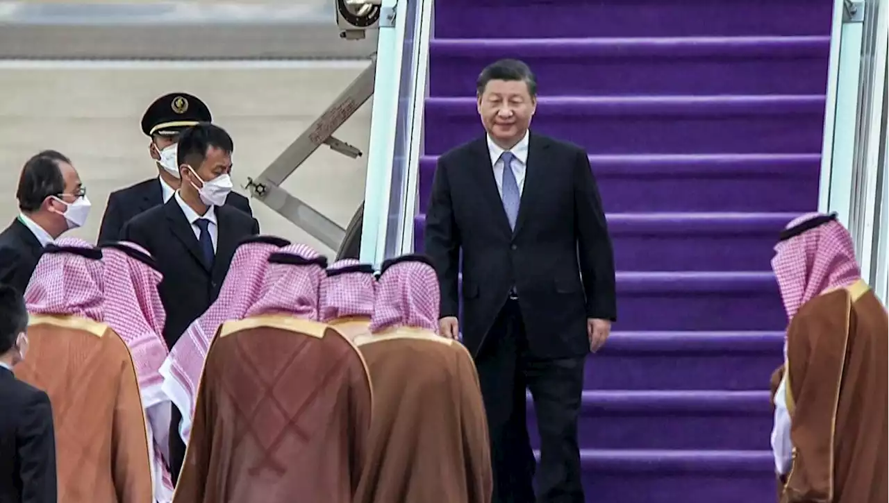 Xi Jinping en visite dans une Arabie Saoudite sortie du giron américain