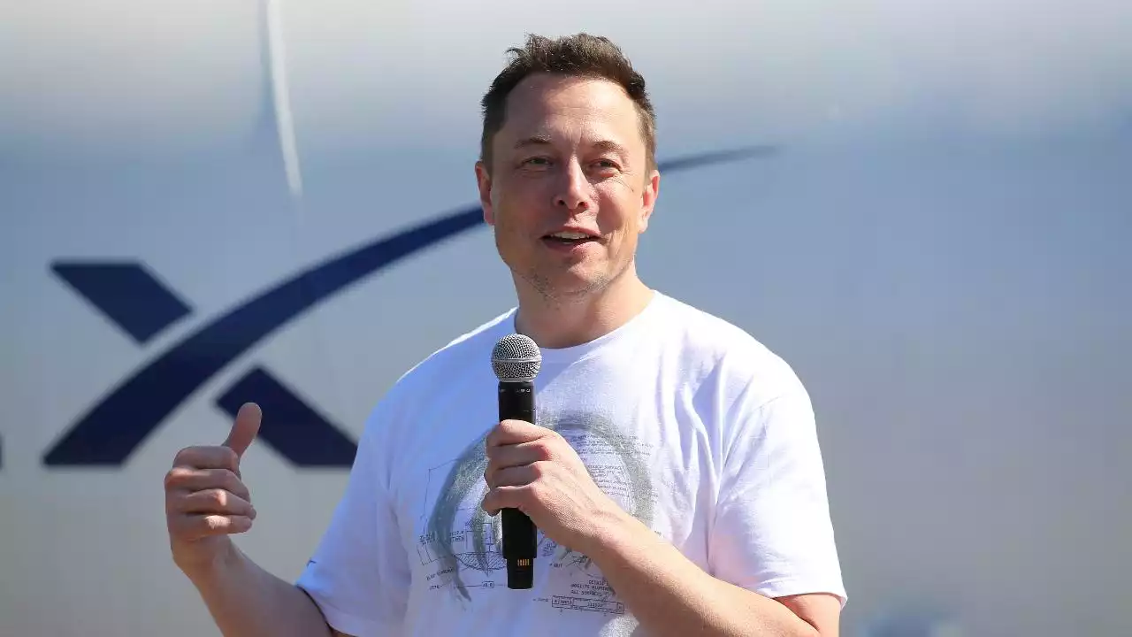 Elon Musk briefly loses title as world's richest person to LVMH's Arnault — Forbes