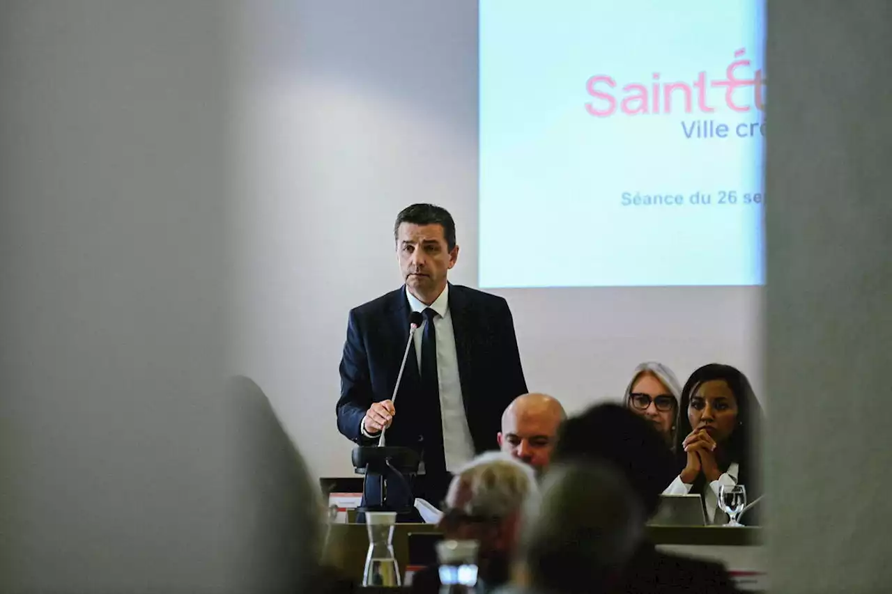 A Saint-Etienne, Gaël Perdriau garde la confiance de ses adjoints