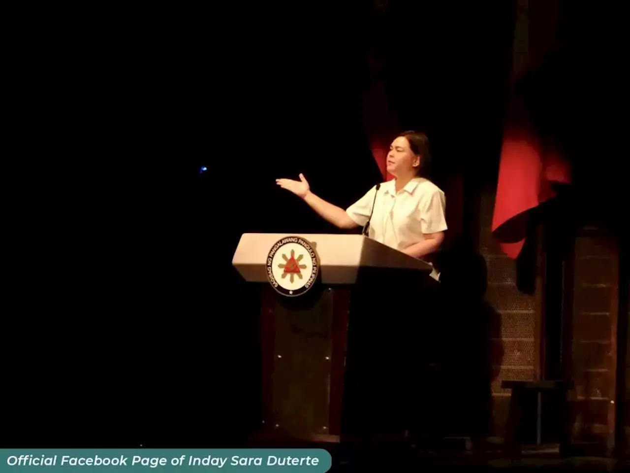 VP Sara to students: Go beyond TikTok, Facebook