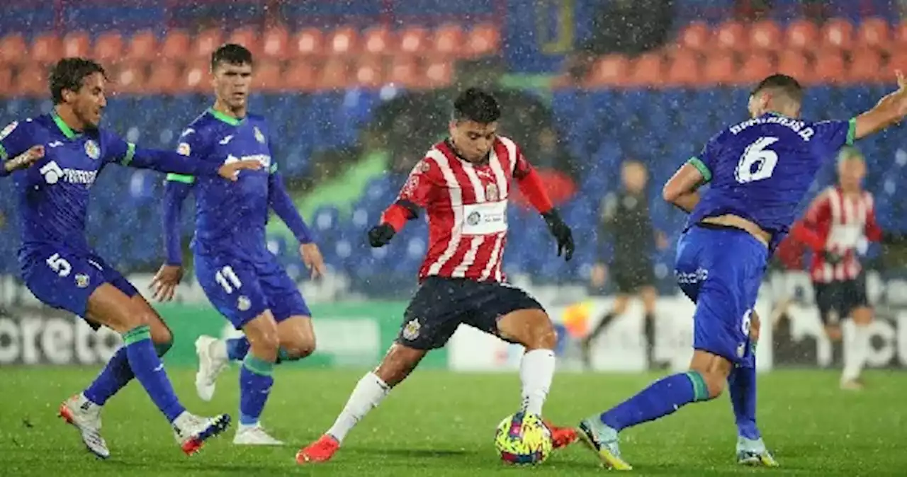 Chivas vence a Getafe con gol del Nene Beltrán