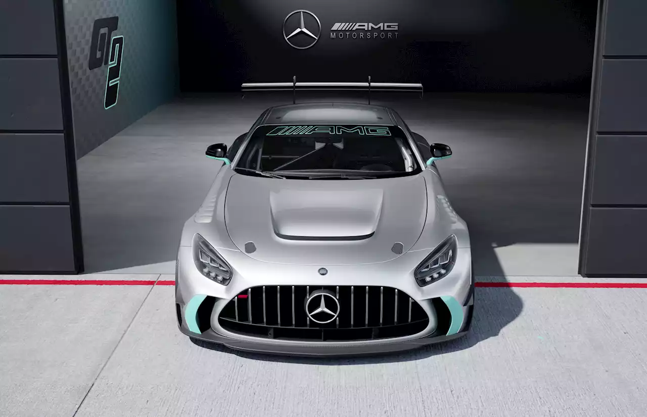 2023 Mercedes-Benz AMG GT2, Fisker Ronin: Car News Headlines