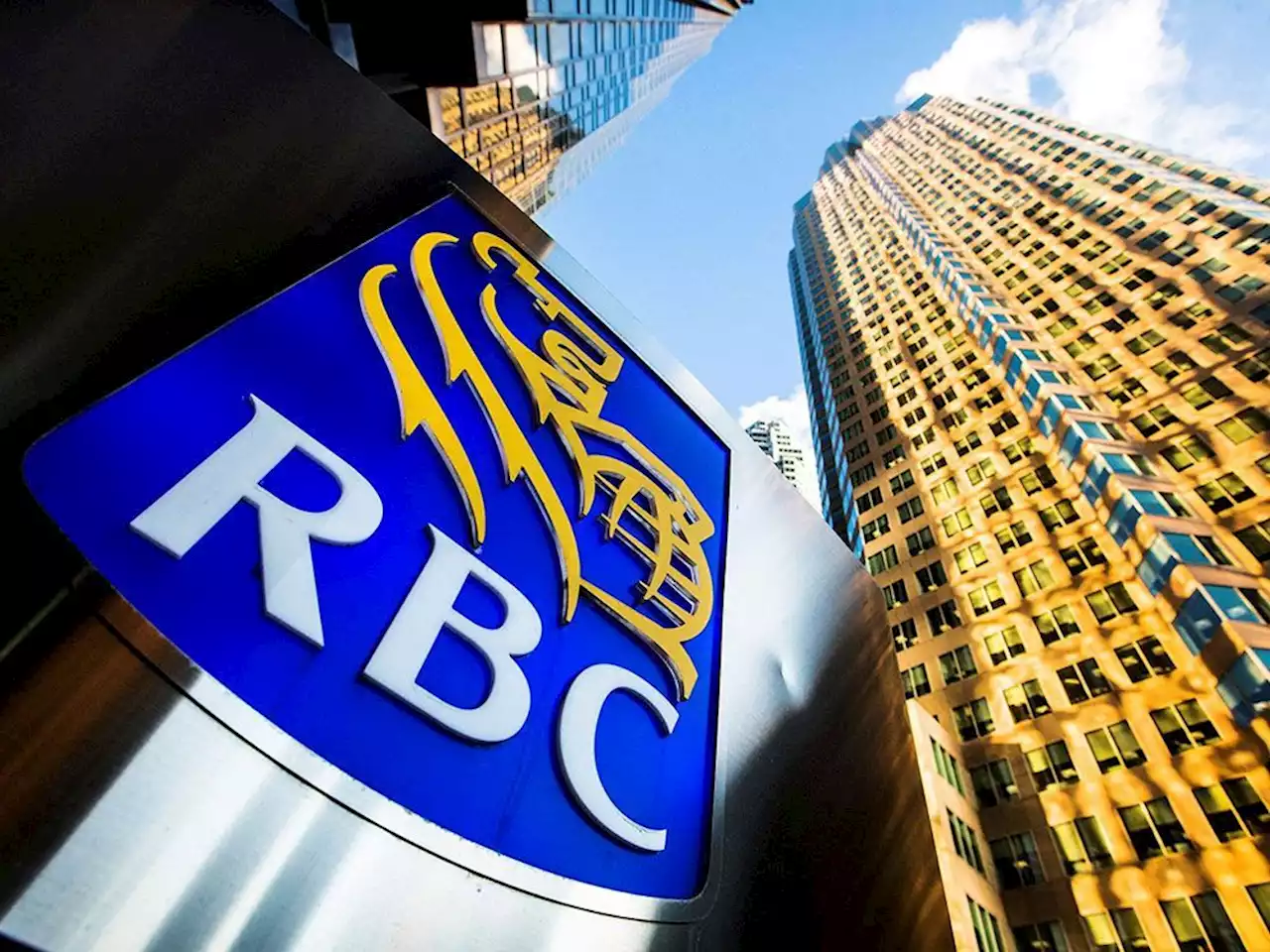 Big banks raise prime rate to 6.45 per cent following Bank of Canada hike