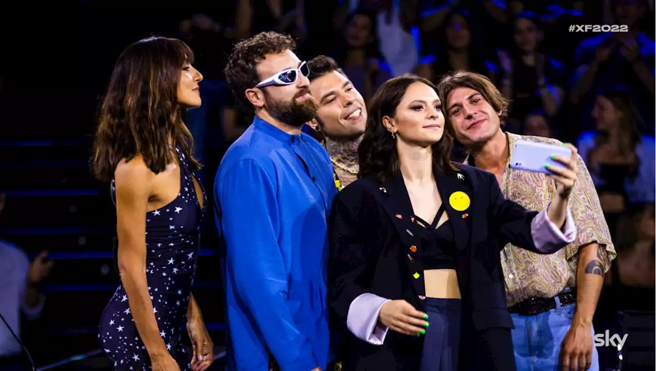 X Factor 2022, la finale: in gara Linda, Beatrice Quinta, Tropea e Santi Francesi