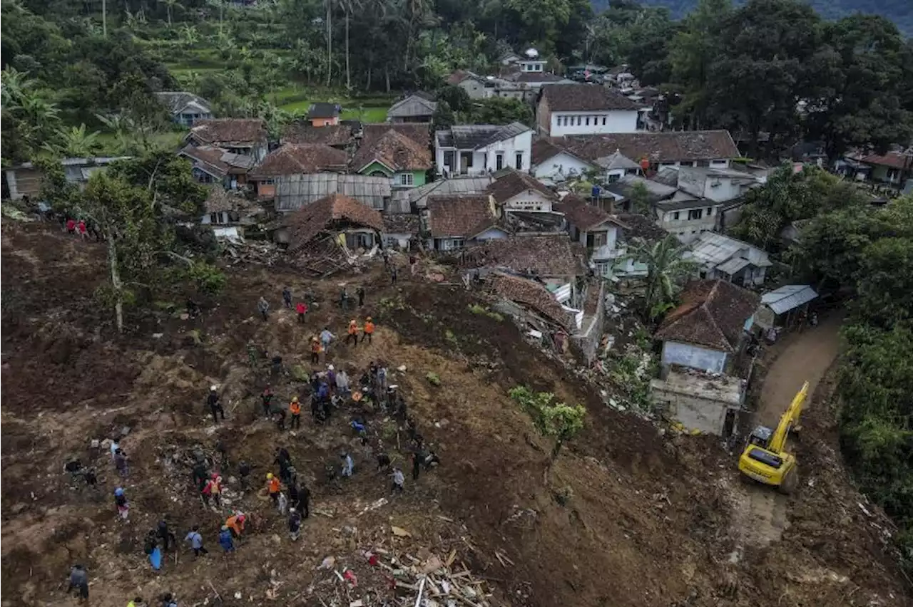 Jokowi: Dana Perbaikan Rumah Korban Gempa Cianjur Diserahkan Bertahap |Republika Online