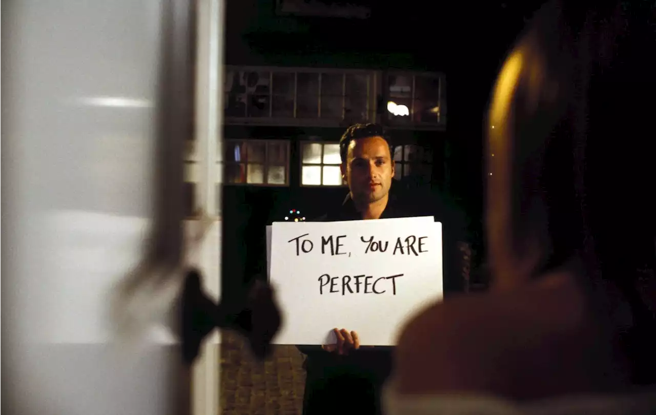 I Just Rewatched 'Love Actually' & It’s Even Worse Than I Remembered