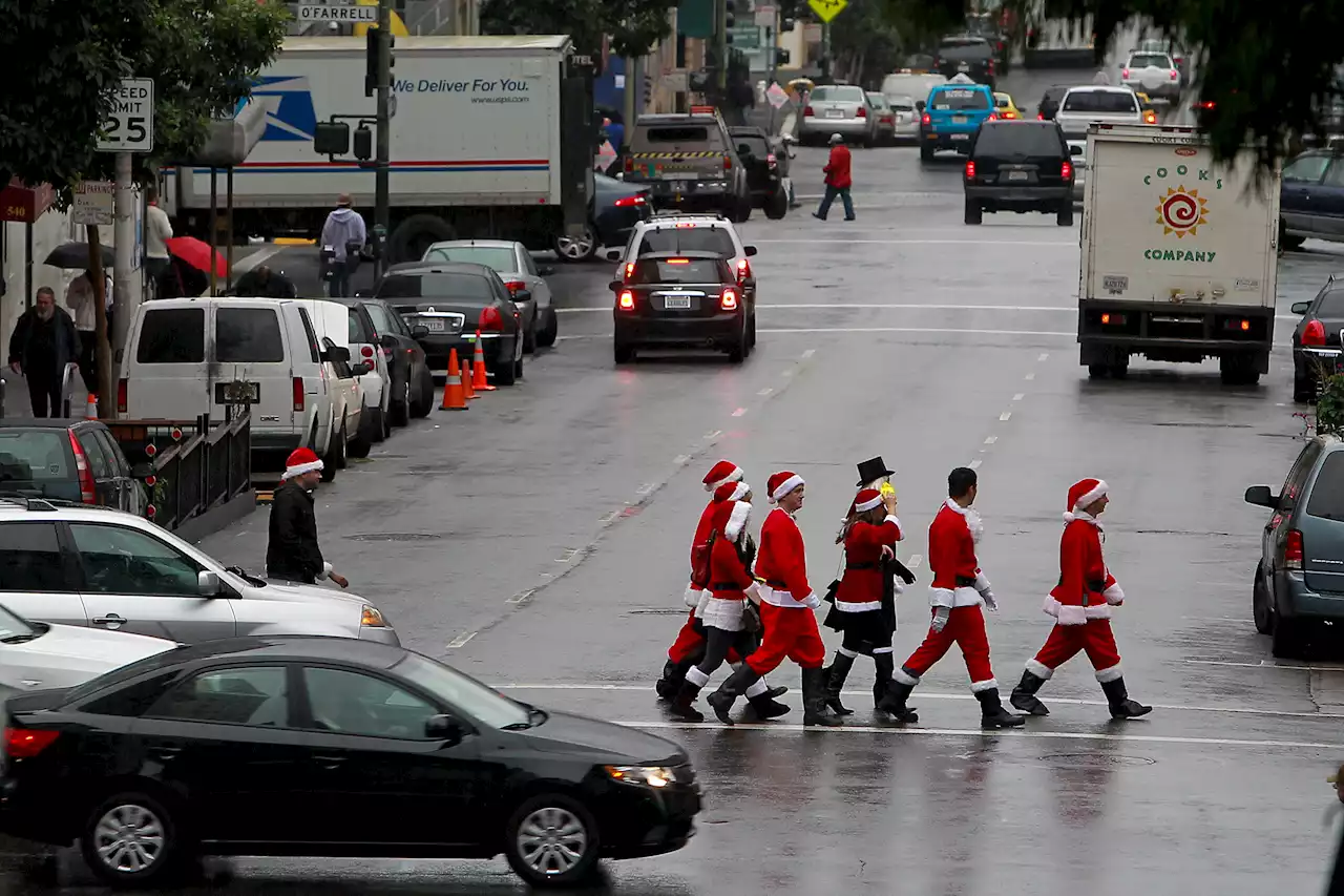 Cold front could bring wet weather to San Francisco's SantaCon