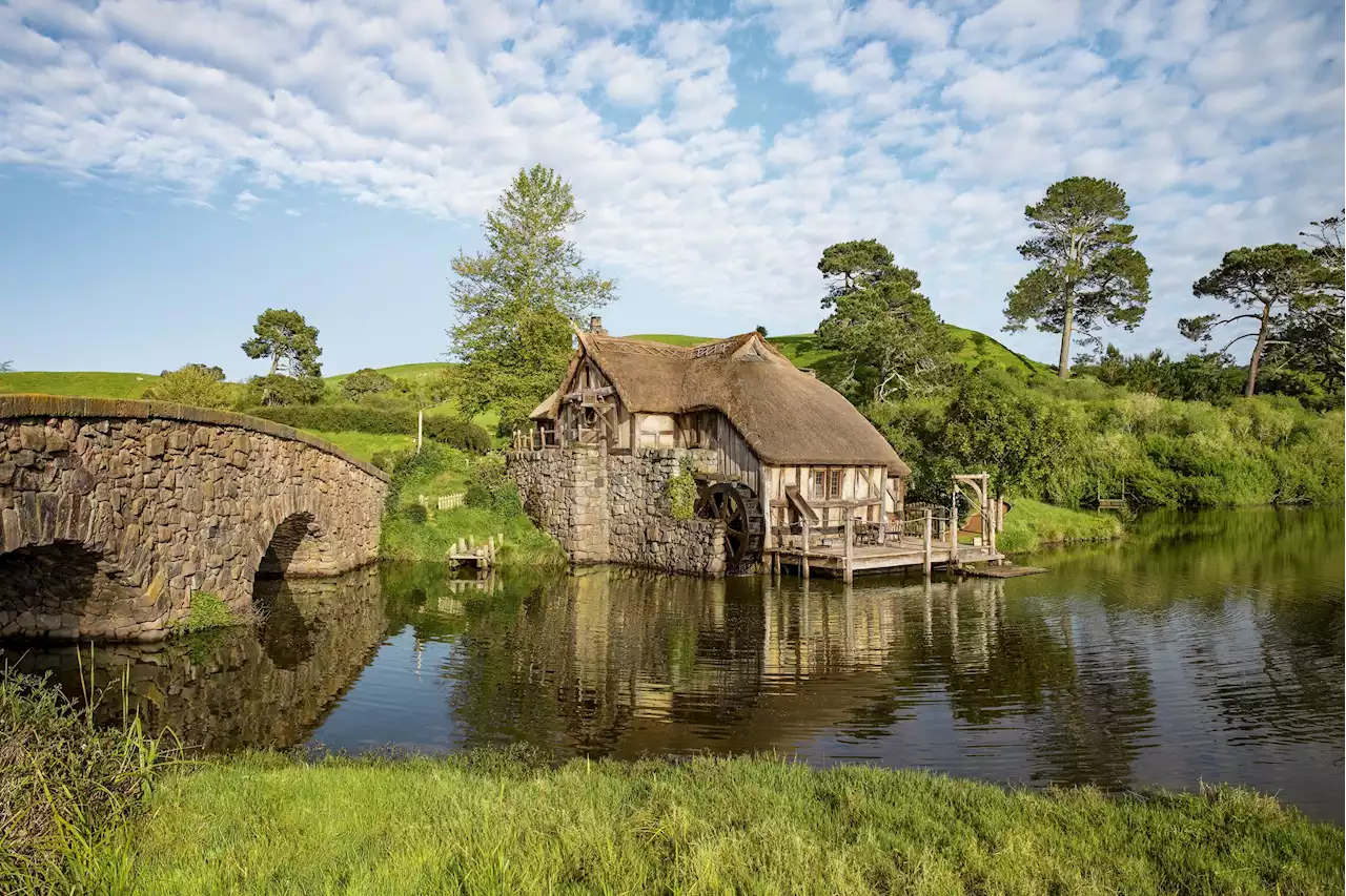 Visitors can now call Hobbit movie set home at New Zealand Airbnb