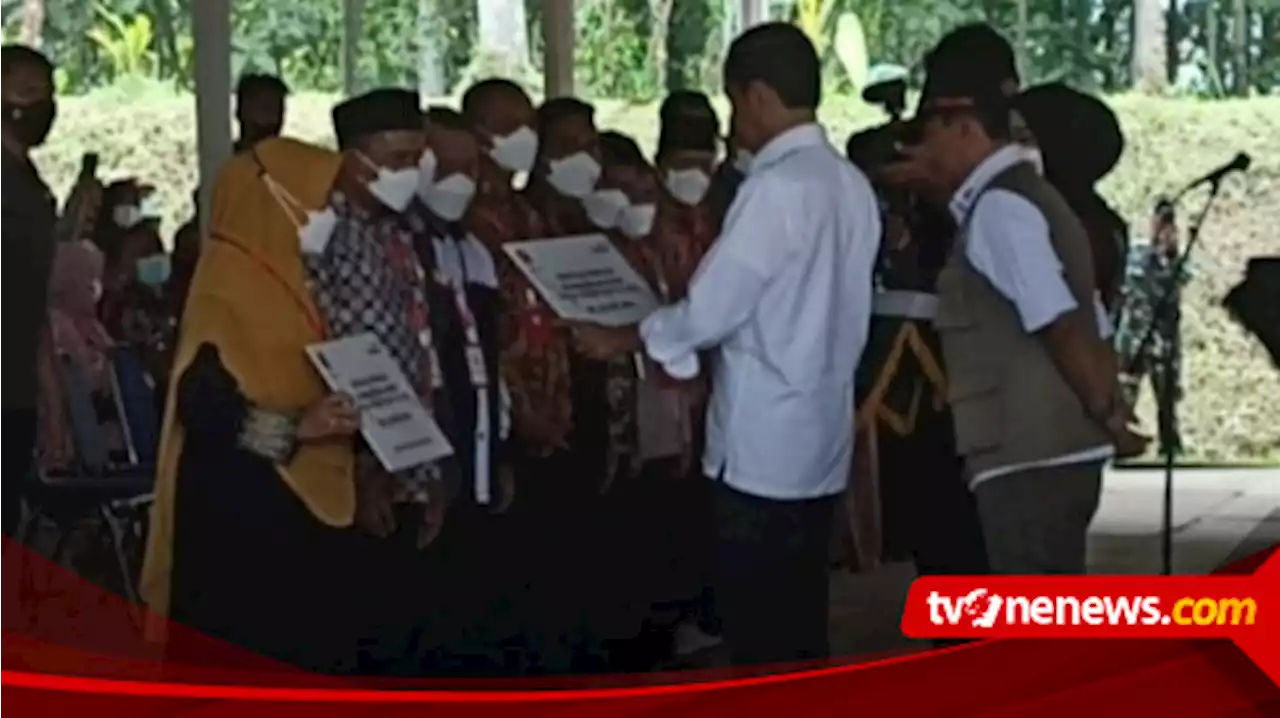 Presiden Jokowi Serahkan Bantuan ke 8.100 Korban Gempa Cianjur