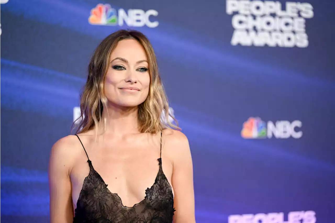 Olivia Wilde Dresses in Sheer Lace Dior With Statement Belt for People’s Choice Awards 2022 Red Carpet