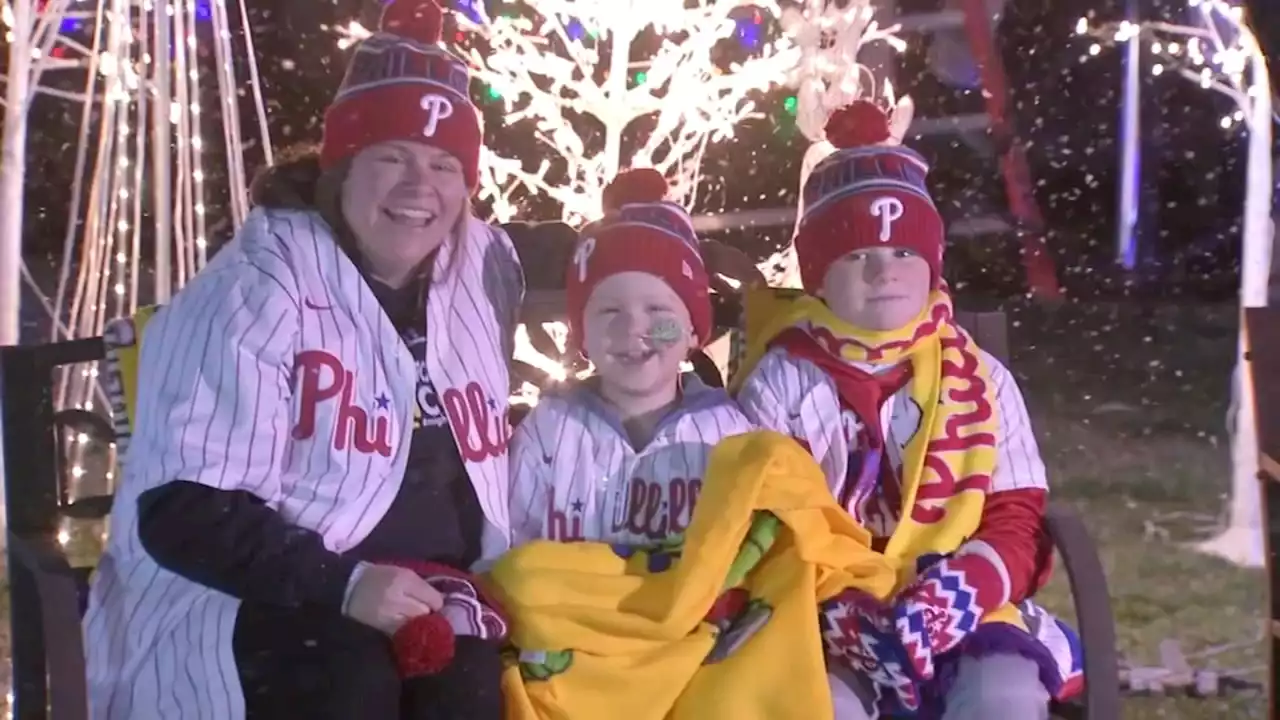 NJ boy, 4, battling cancer gets surprise Christmas parade from Phillies