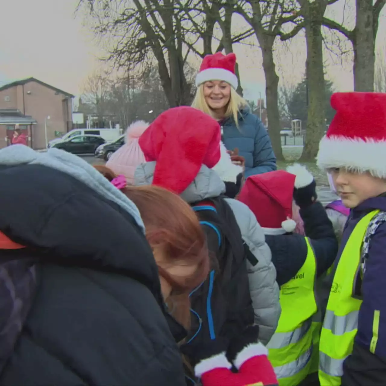 Jingle strolls as pupils take on Christmas challenge