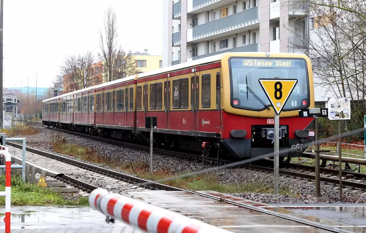 Krankmeldungen nehmen weiter zu: S-Bahn stellt zwei Linien komplett ein