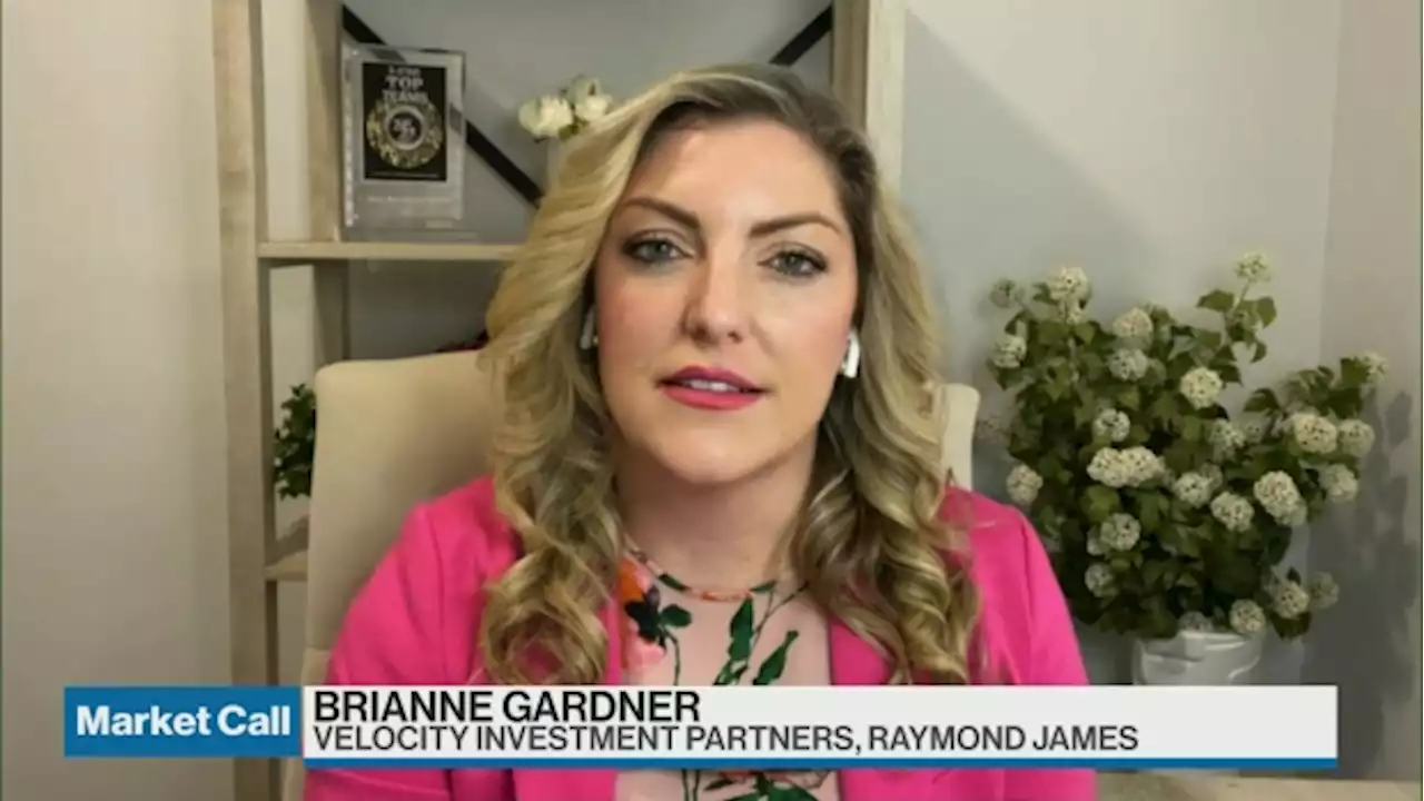 Brianne Gardner's Top Picks: December 9, 2022 - BNN Bloomberg