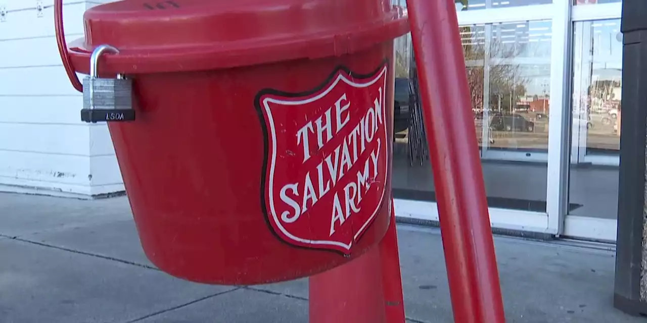 Cleveland Salvation Army bell ringers last shift after 41 years of service