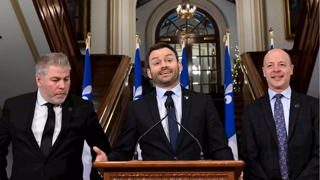 Quebec adopts law making oath to King optional for elected members